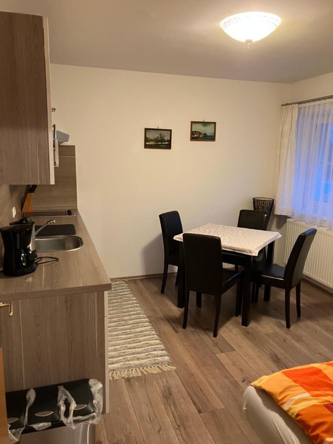 Apartman Tauplitz Skiing, Hiking, Bike, Cross Country - Haus Sandlweber Obersdorf Exterior foto