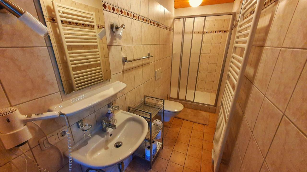 Apartman Tauplitz Skiing, Hiking, Bike, Cross Country - Haus Sandlweber Obersdorf Exterior foto